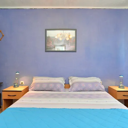 Apartment Predrag 498 Medulin